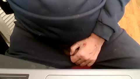 Snapshot of bearacuda555 chatting on 01.28.25 Bruno online show from 01.28.25