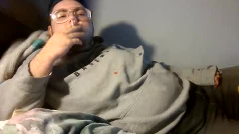 Snapshot of bearmoon820430 chatting on 09.17.25 bearmoon820430 online show from 09.17.25