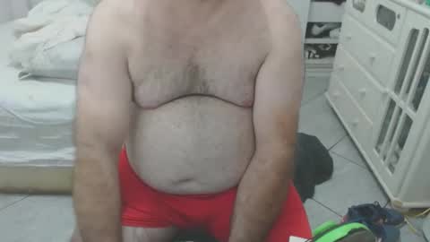 Snapshot of beastbearmg chatting on 10.30.25 beastbearmg online show from 10.30.25