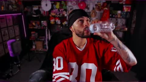 Snapshot of beastbxy chatting on 09.21.25 beast bxy online show from 09.21.25