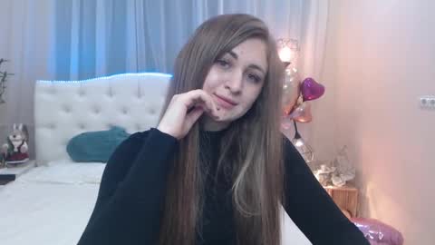 Snapshot of beataangel chatting on 03.07.25 beataangel online show from 03.07.25