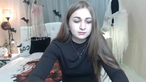 Snapshot of beataangel chatting on 11.02.25 beataangel online show from 11.02.25