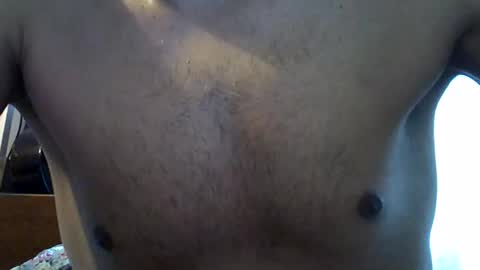 Snapshot of beatlebut chatting on 10.17.25 beatlebut online show from 10.17.25