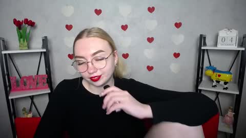 Snapshot of beatriceflyy chatting on 12.04.24 BeatriceFlyy online show from 12.04.24