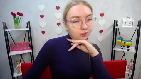 Snapshot of beatriceflyy chatting on 12.15.24 BeatriceFlyy online show from 12.15.24