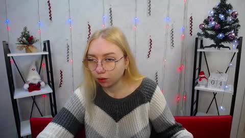 Snapshot of beatriceflyy chatting on 01.04.25 BeatriceFlyy online show from 01.04.25