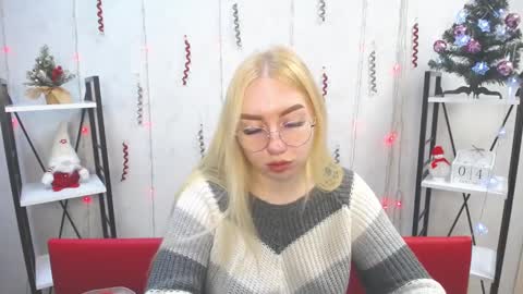 Snapshot of beatriceflyy chatting on 01.04.25 BeatriceFlyy online show from 01.04.25