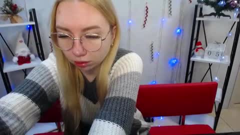 Snapshot of beatriceflyy chatting on 01.05.25 BeatriceFlyy online show from 01.05.25