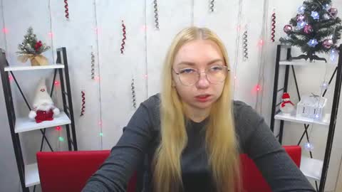 Snapshot of beatriceflyy chatting on 01.12.25 BeatriceFlyy online show from 01.12.25