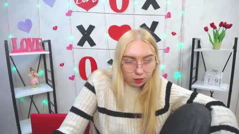 Snapshot of beatriceflyy chatting on 02.19.25 BeatriceFlyy online show from 02.19.25