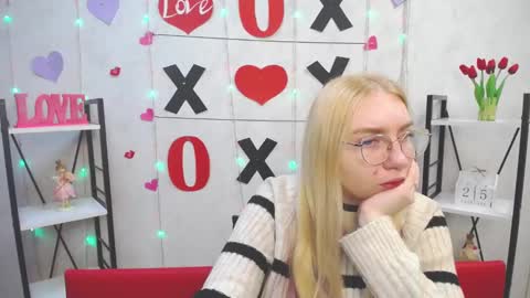 Snapshot of beatriceflyy chatting on 02.25.25 BeatriceFlyy online show from 02.25.25