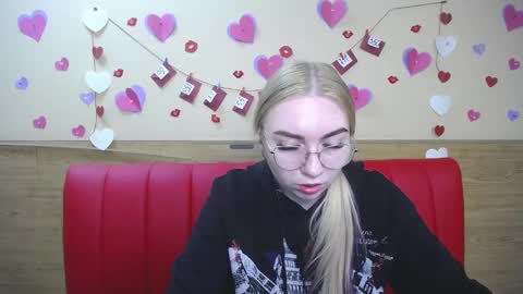 Snapshot of beatriceflyy chatting on 03.01.25 BeatriceFlyy online show from 03.01.25