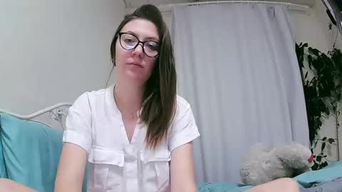 BeatriceTender online show from 12.08.24