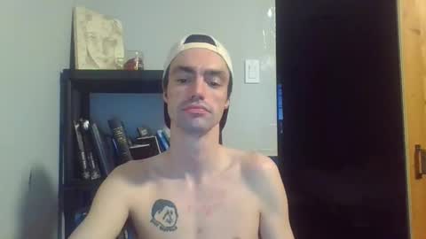 Snapshot of beaulieu2027 chatting on 12.14.25 beaulieu2027 online show from 12.14.25