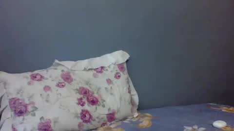 Snapshot of beautie699392 chatting on 02.28.25 Lil stunner online show from 02.28.25