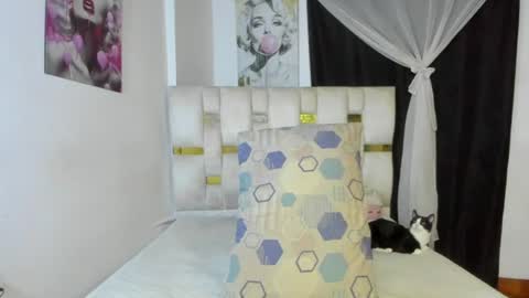 Valeria online show from 07.30.26