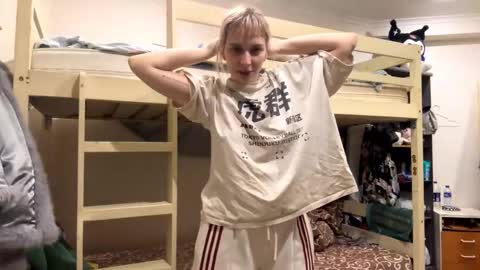 Snapshot of beautifultips chatting on 03.05.26 Mia online show from 03.05.26