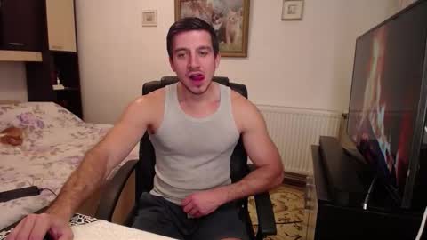 Snapshot of beauty_hard_beast chatting on 11.08.25 Mia and Jake online show from 11.08.25