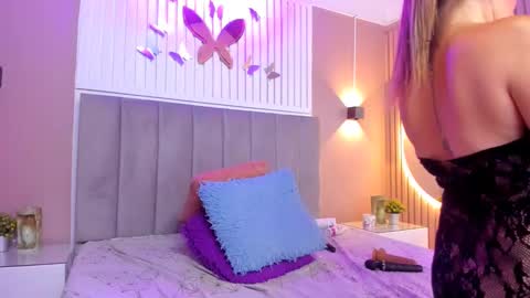 Chantall online show from 01.23.25