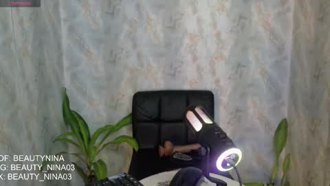 Snapshot of beauty_nina chatting on 01.15.26 beauty_nina online show from 01.15.26
