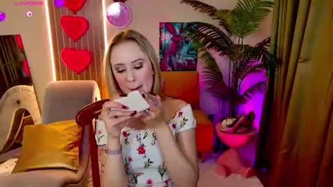 Snapshot of beauty_sashaxx chatting on 07.02.26 beauty Sasha online show from 07.02.26