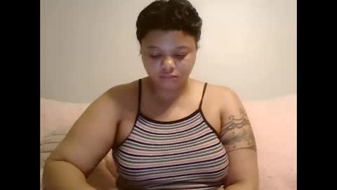 Snapshot of beautyloves chatting on 09.12.25 Beauty online show from 09.12.25