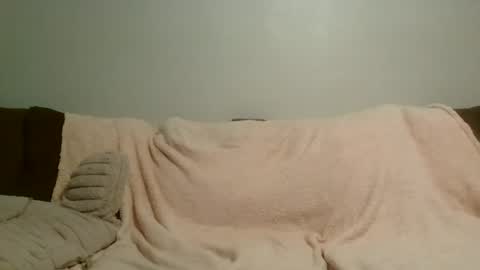 Snapshot of beautyloves chatting on 09.13.25 Beauty online show from 09.13.25