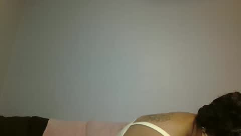 Snapshot of beautyloves chatting on 09.24.25 Beauty online show from 09.24.25