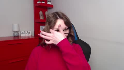 Zoe online show from 12.30.24