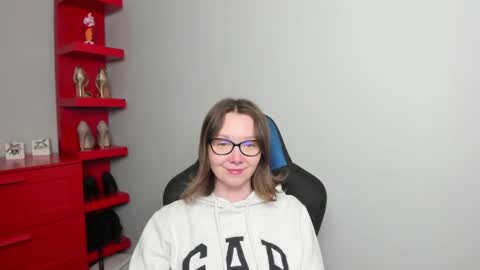 Zoe online show from 04.23.26