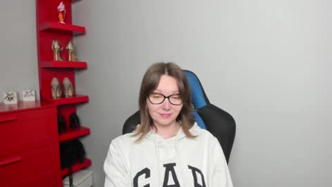 Zoe online show from 05.13.26
