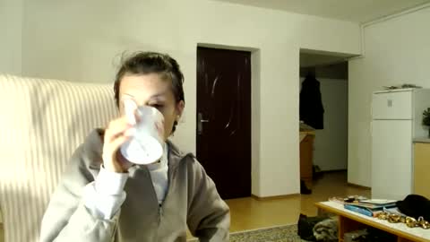 Raluca online show from 12.23.24