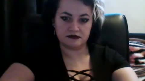 Becca-Van-Boa online show from 02.13.25