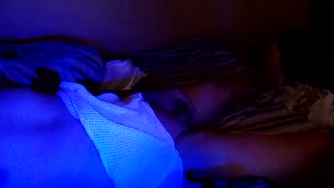 Snapshot of because_not chatting on 08.09.26 because_not online show from 08.09.26