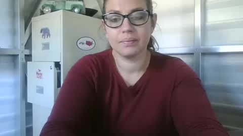 beccabee37 online show from 03.19.26