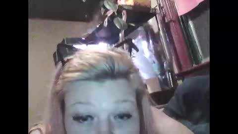 Snapshot of beccadream420 chatting on 02.23.26 beccadream420 online show from 02.23.26