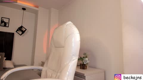 Marzhie online show from 02.08.25