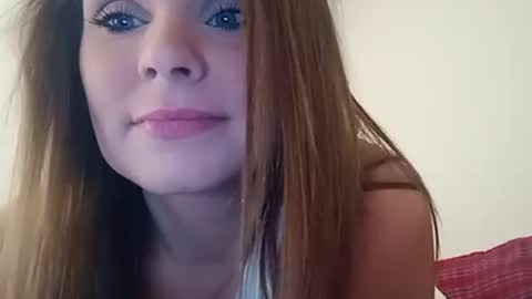 BECKY BOO  online show from 12.14.25