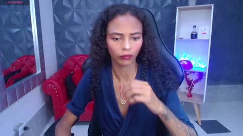 becky_lynch_102 online show from 03.03.26