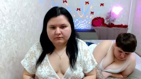 BeckyAndEllen online show from 12.28.24