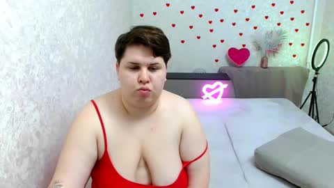 BeckyAndEllen online show from 03.03.25