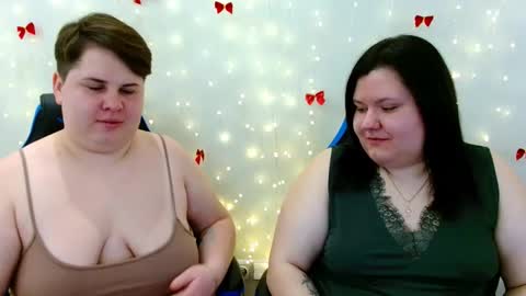 BeckyAndEllen online show from 01.11.26