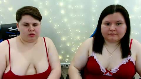 BeckyAndEllen online show from 06.04.26