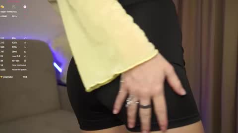 Melissa online show from 10.20.25