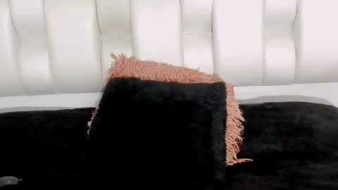 B E C K Y online show from 02.28.25