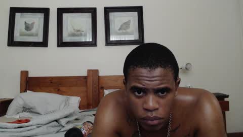 Snapshot of bedroom_gangster chatting on 10.19.25 Frank online show from 10.19.25