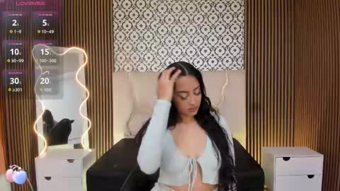 BELLA online show from 11.12.25