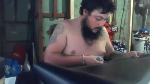 beenallover92 online show from 12.22.25