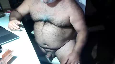 Snapshot of beers19 chatting on 09.29.25 beers19 online show from 09.29.25