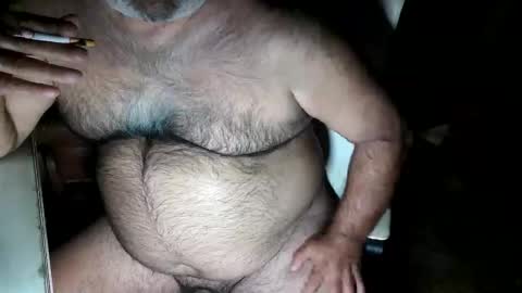 Snapshot of beers19 chatting on 10.08.25 beers19 online show from 10.08.25